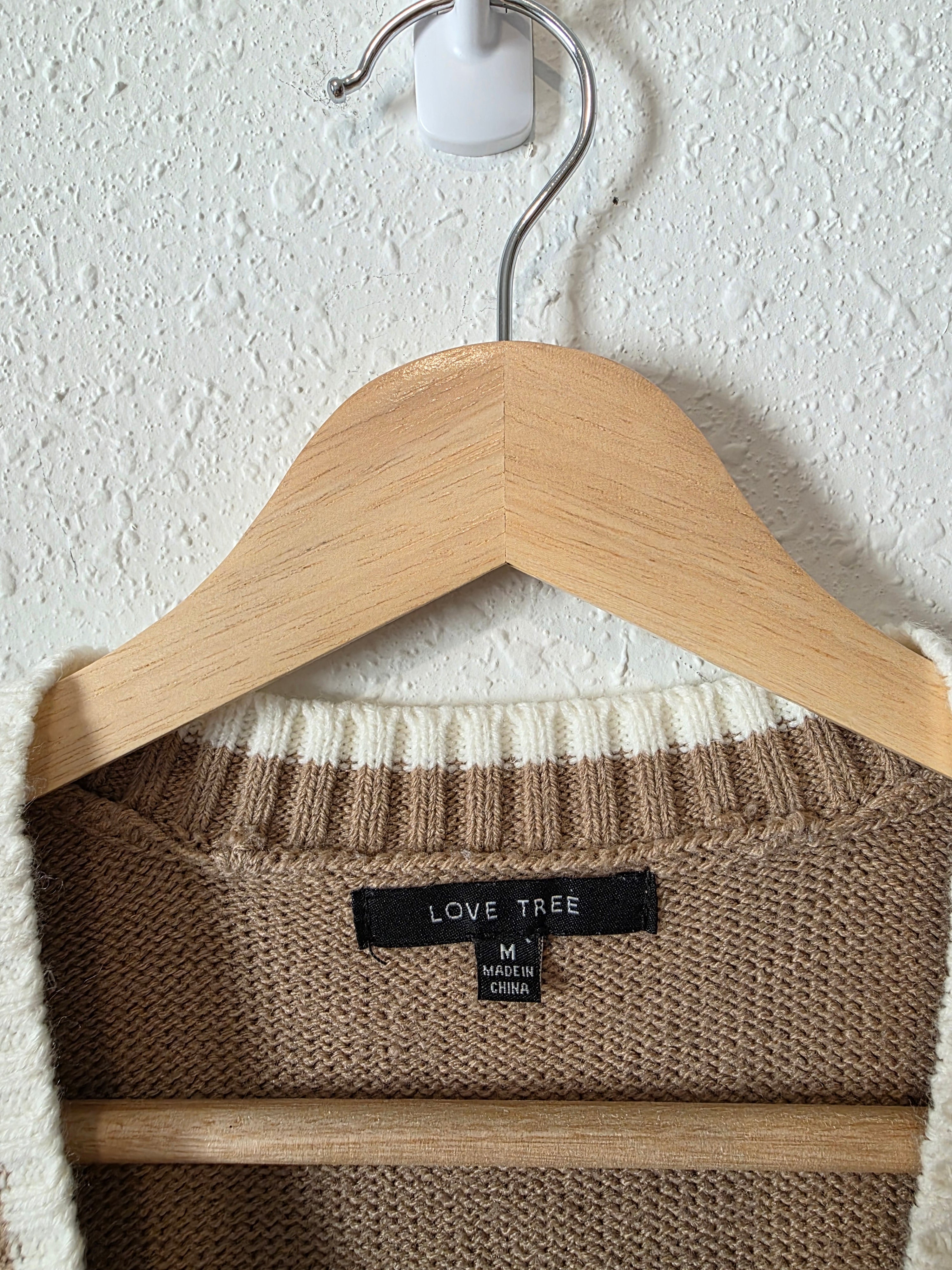 Brown Floral Sweater Vest (M)