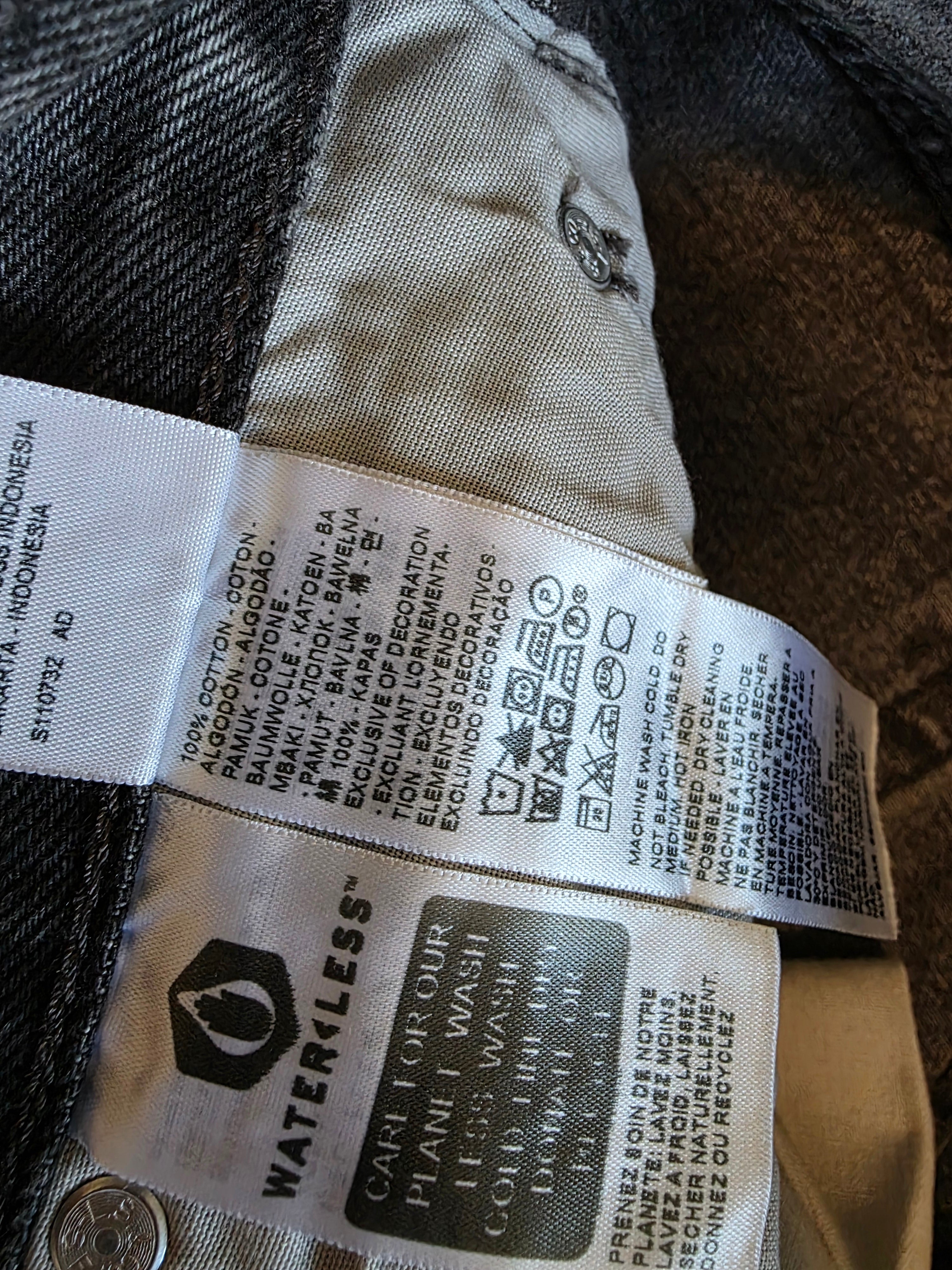 NEW Levi's 501 Straight Jeans (26)