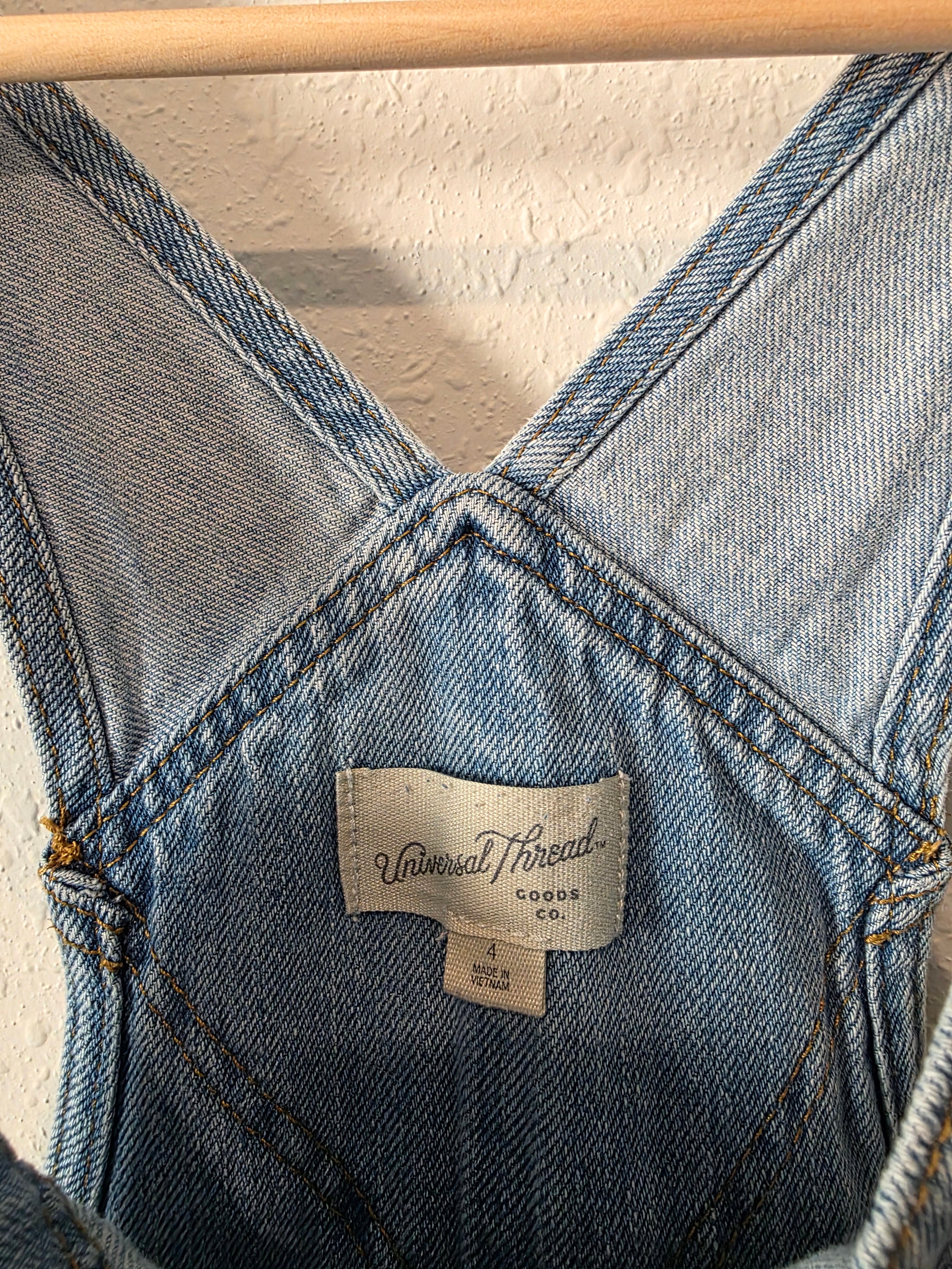 Light Wash Wide Leg Overalls (4)