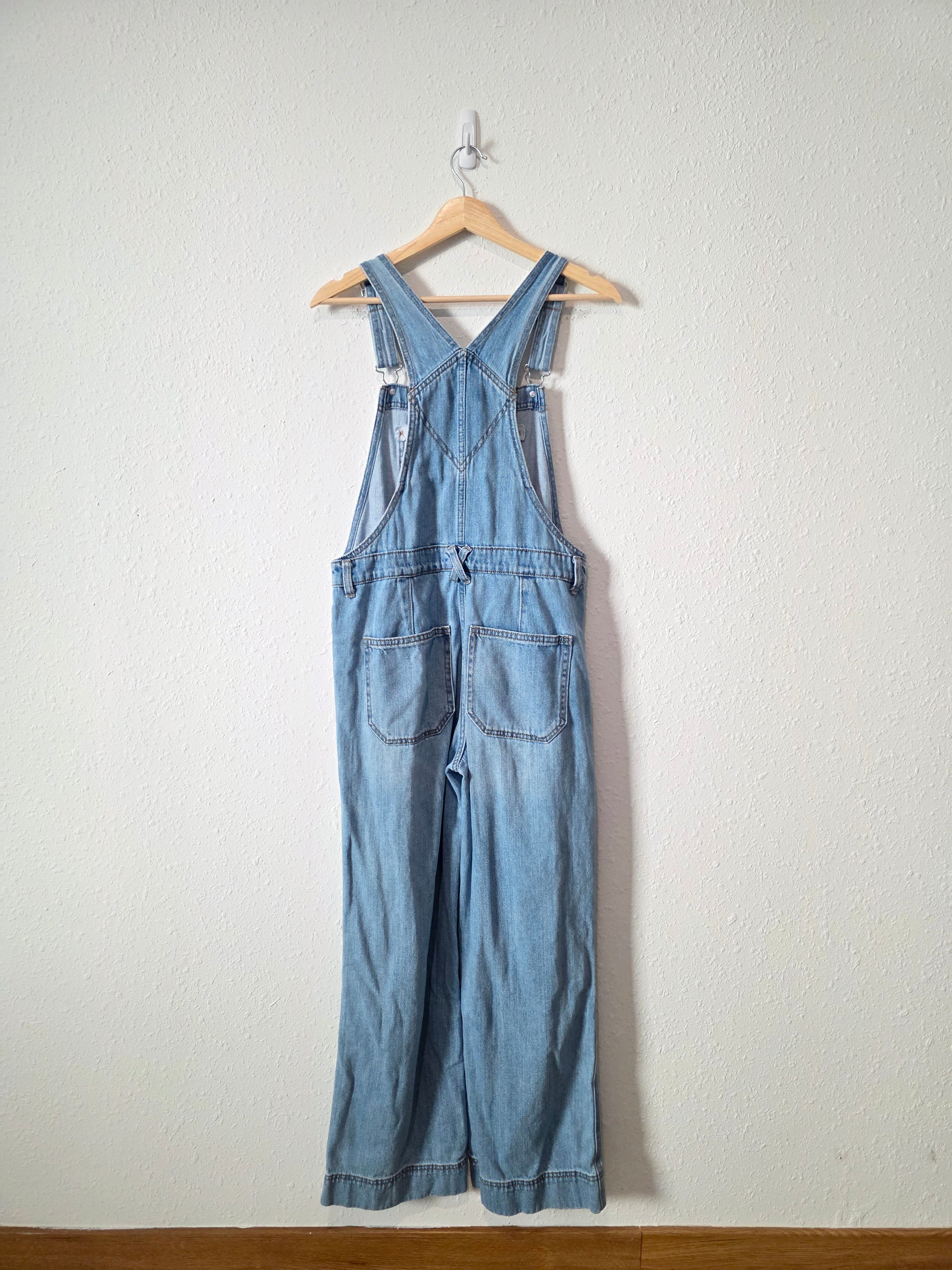 Light Wash Wide Leg Overalls (4)