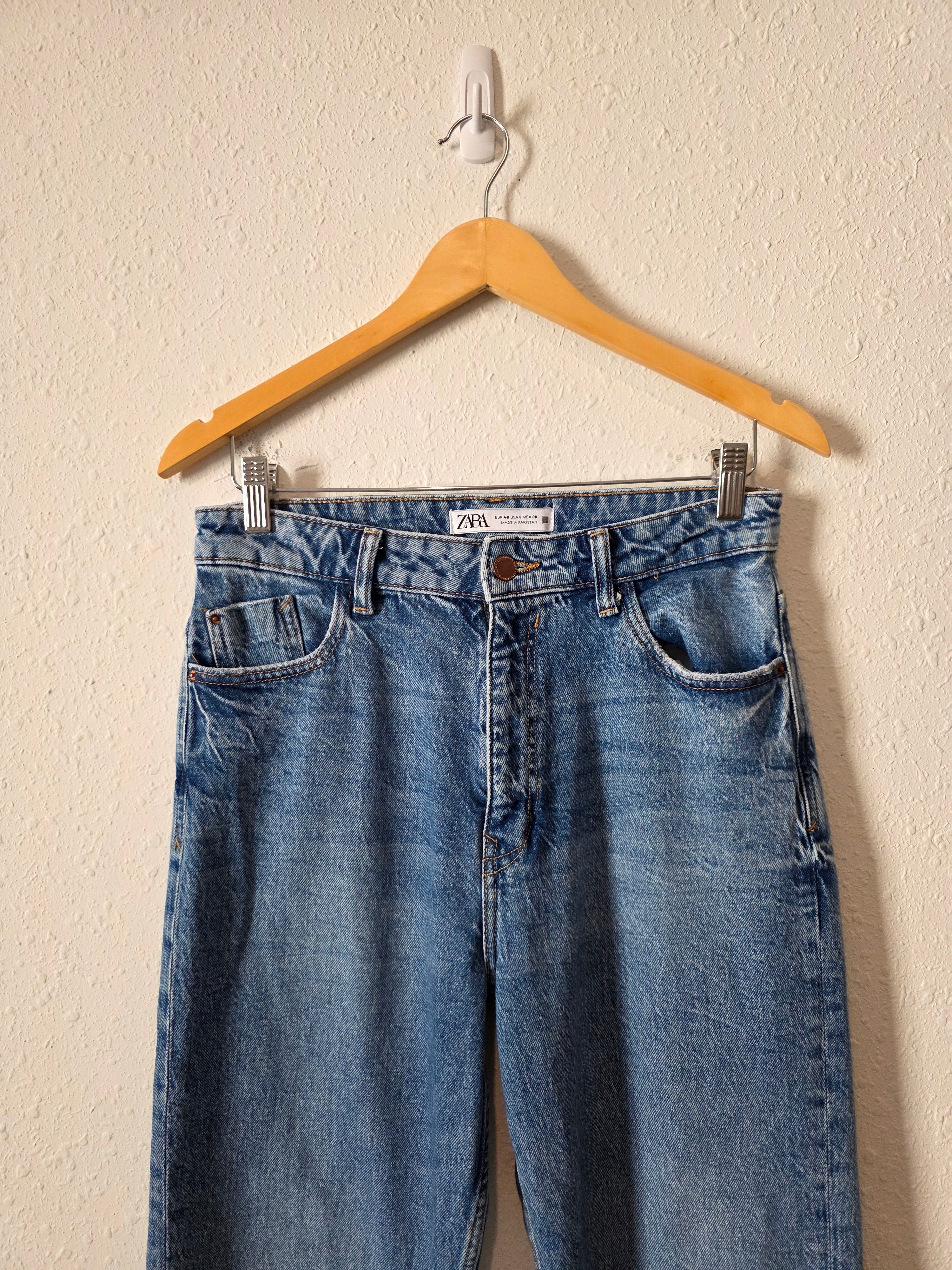 Zara High Rise Straight Jeans (8)