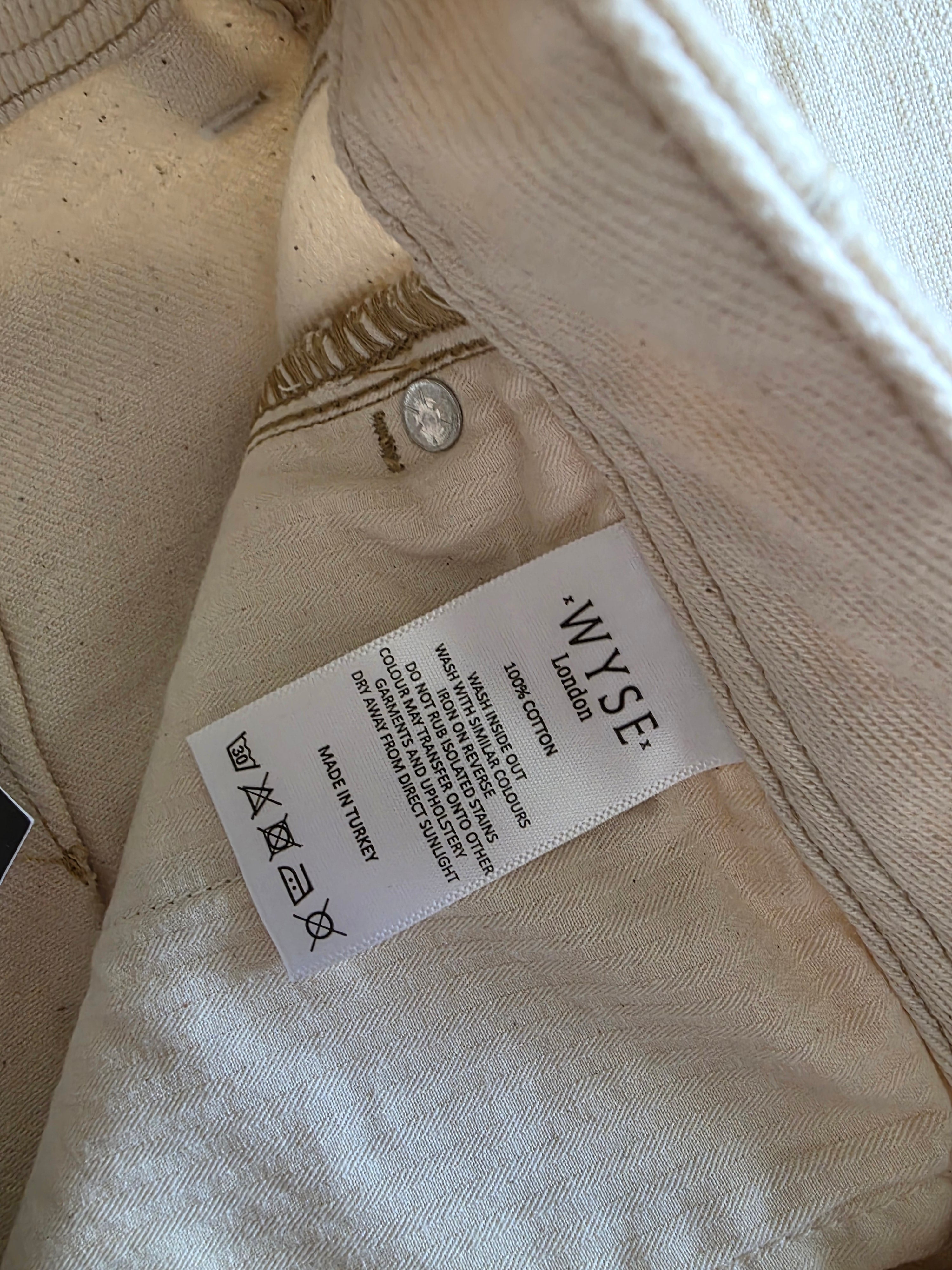 NEW Wyse Ecru Horseshoe Jeans (8)