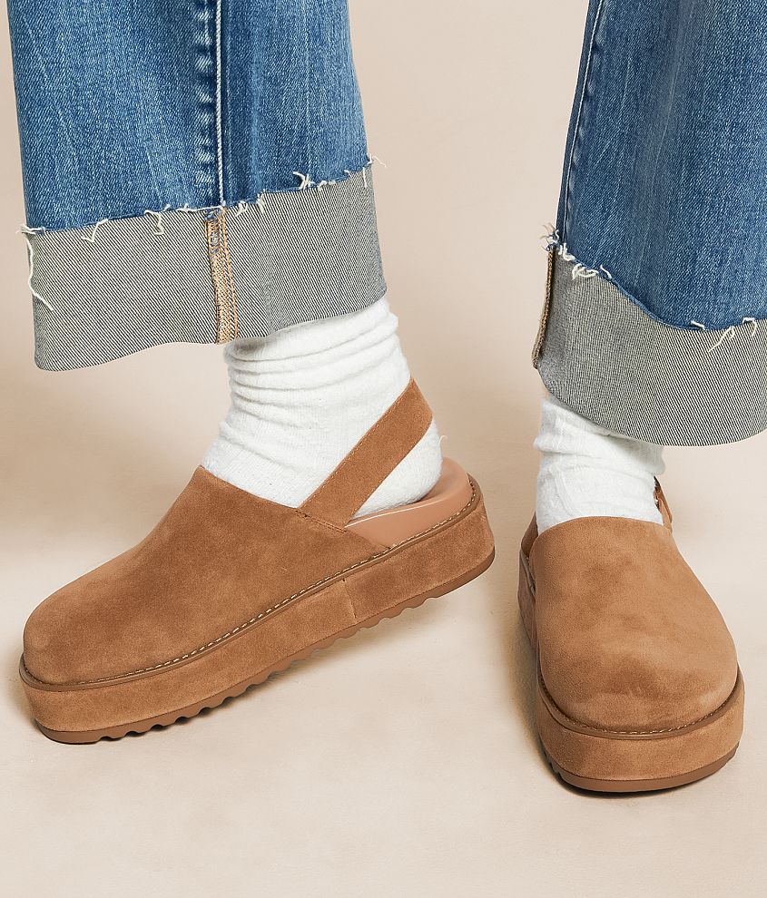 Steve Madden Leather Platform Clogs (7.5)