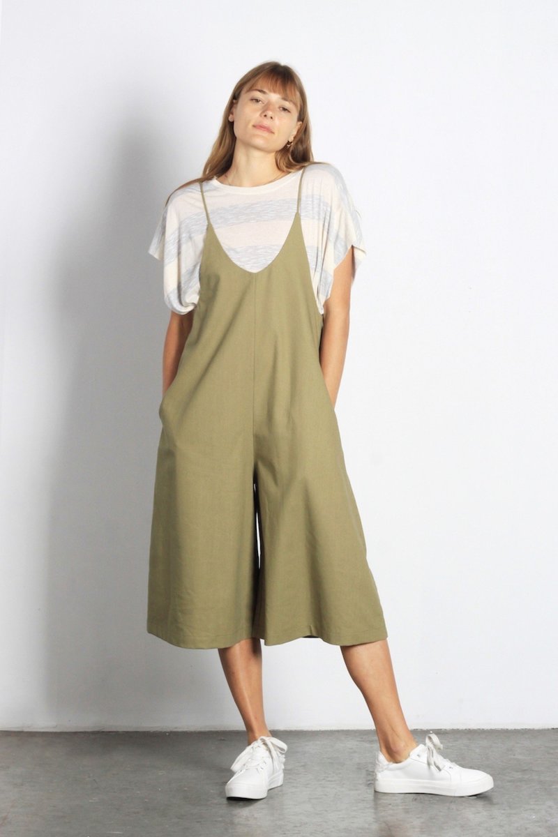 Mod Ref Linen Wide Leg Crop Jumpsuit (M)