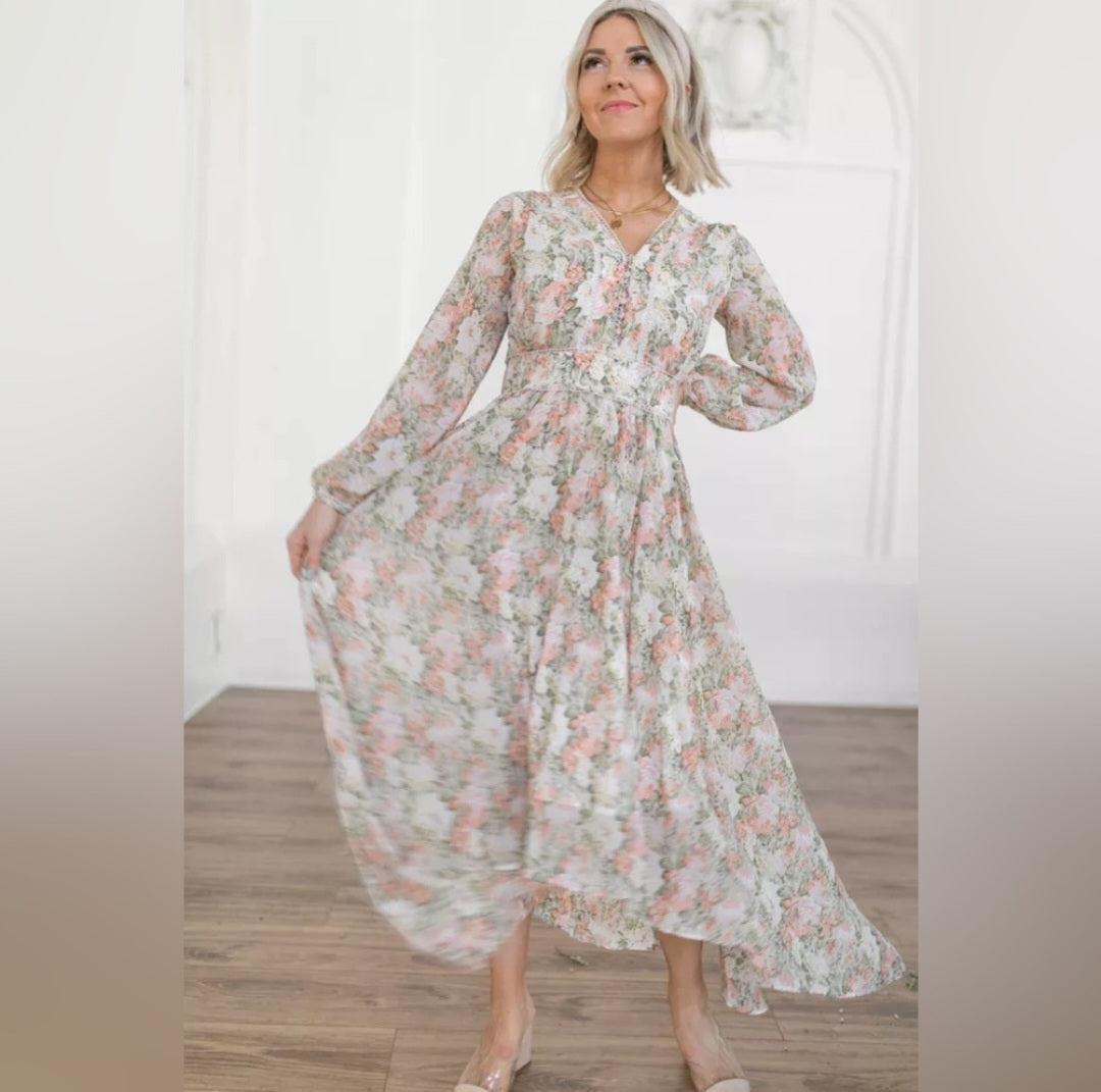 Ivy City Floral Maxi Dress (M)