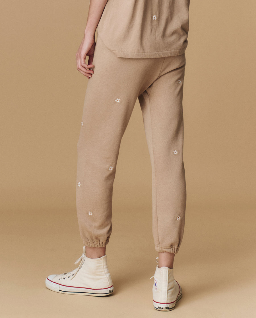 The Great Daisy Embroidered Joggers (M)