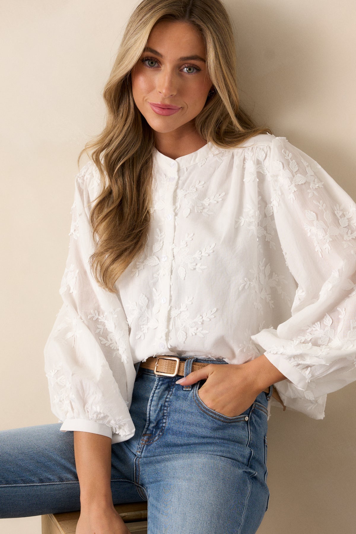 Floral Embroidered Button Up (L)