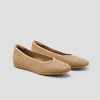 Vivaia Square Toe Rib Flats (10.5)