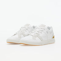 ON Cloud Roger Sneakers (7.5)