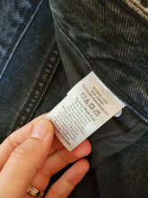 Load image into Gallery viewer, Everlane 90&#39;s Cheeky Straight Jeans (31)
