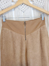 Load image into Gallery viewer, NEW Aerie Brown Fleece Jogger (XS)
