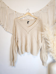 Neutral Chunky Knit Sweater (L)