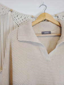 Neutral Collared Sweater (XL)