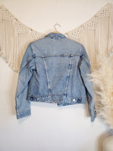 Load image into Gallery viewer, Zara Sherpa Denim Jacket (S)
