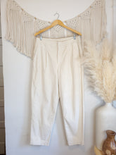 Load image into Gallery viewer, Cream Straight Cord Pants (L)
