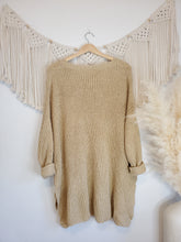 Load image into Gallery viewer, Oversized Knit Sweater (S)
