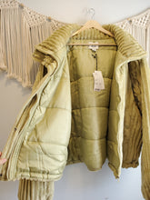 Load image into Gallery viewer, NEW Urban Green Cord Jacket (XXXL)
