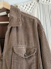 Load image into Gallery viewer, Vintage Brown Cord Zip Up (L)
