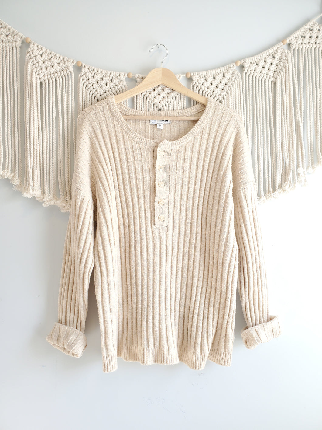 Cozy Ribbed Knit Henley (L)