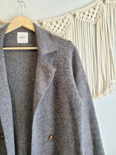 Load image into Gallery viewer, Carly Jean Long Sweater Blazer (L)
