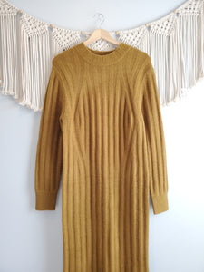 NEW Mustard Knit Midi Dress (M)