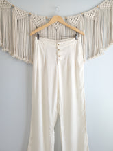 Load image into Gallery viewer, High Rise Linen Pants (M)
