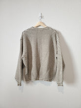 Load image into Gallery viewer, Vintage Green Textured Sweater (XL)
