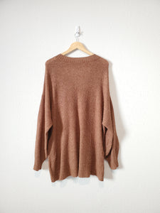 AE Chestnut Slouchy Sweater (XL)