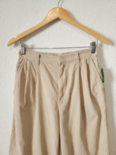 Load image into Gallery viewer, NEW Gap Corduroy Pants (6)

