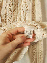 Load image into Gallery viewer, NEW Crochet Crop Knit (S)
