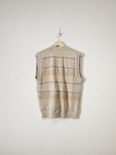 Load image into Gallery viewer, Vintage Textured Sweater Vest (M)
