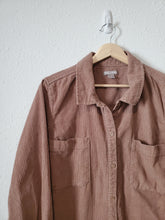 Load image into Gallery viewer, Brown Cord Button Up (XL)
