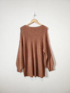 AE Chestnut Slouchy Sweater (S)