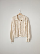 Load image into Gallery viewer, Textured Button Up Cardigan (M)
