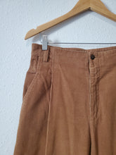 Load image into Gallery viewer, Vintage Brown Cord Pants (29/30)
