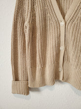 Load image into Gallery viewer, Chunky Button Up Sweater (L)
