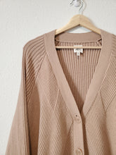 Load image into Gallery viewer, Anthropologie Slouchy Cardigan (M)
