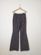 Load image into Gallery viewer, Free People Black Flare Jeans (29)
