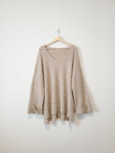 Load image into Gallery viewer, Oversized Cozy Waffle Sweater (M)
