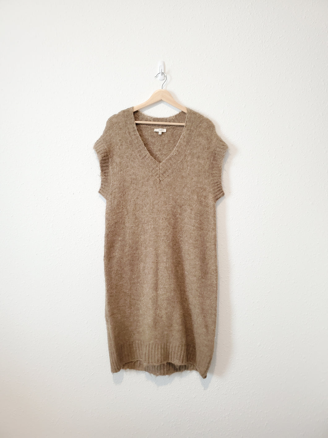 Boutique Knit Midi Dress (S)