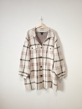 Load image into Gallery viewer, Checkered Button Up Shacket (2X)
