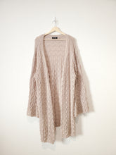 Load image into Gallery viewer, Bell Sleeve Crochet Cardigan (22/24)
