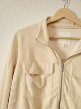 Load image into Gallery viewer, Aerie Corduroy Zip Up (M)
