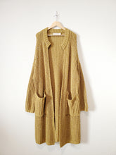 Load image into Gallery viewer, Chunky Knit Duster Cardigan (L/XL)
