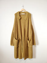 Load image into Gallery viewer, Chunky Knit Duster Cardigan (L/XL)
