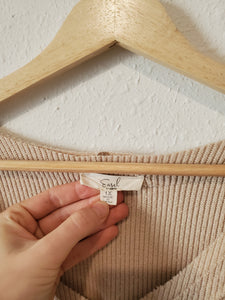 Ribbed V Neck Sweater (1X)