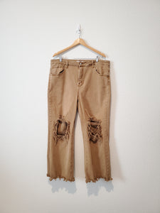 Brown Distressed Jeans (3X)