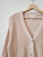 Load image into Gallery viewer, Cream Waffle Knit Cardigan (S)
