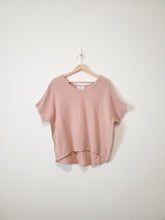 Load image into Gallery viewer, Carly Jean Oversized Gauze Top (S)
