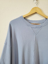 Load image into Gallery viewer, Aerie Blue Crewneck Sweatshirt (M)
